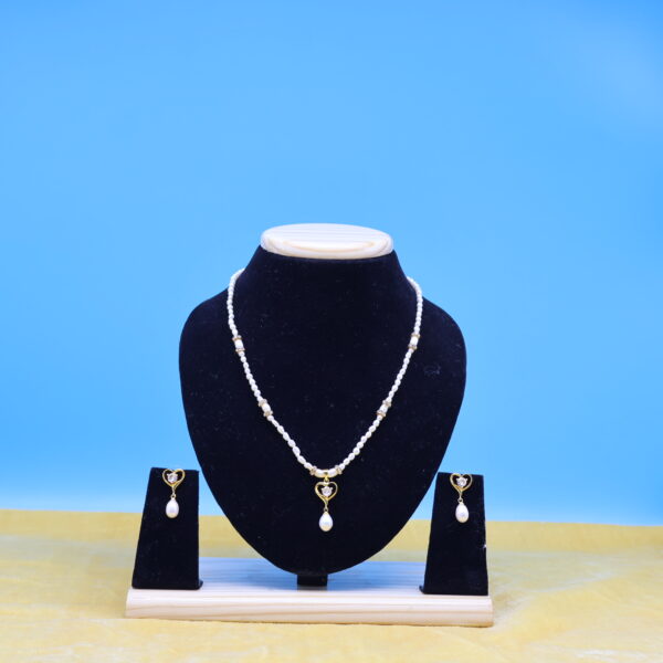 Alternative view of Pendant Rice Pearl and Stone Necklace