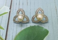 Pearl Studs