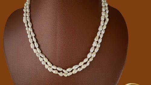 Unshaped Pearl Necklace