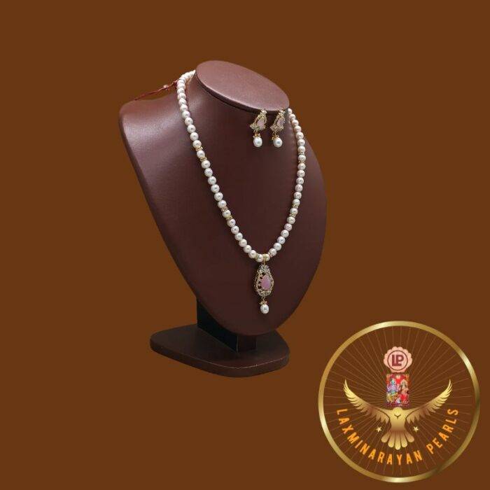 Prestige Single Line Pink Pendant Pearl Necklace Set | Laxminarayan Pearls - Image 3