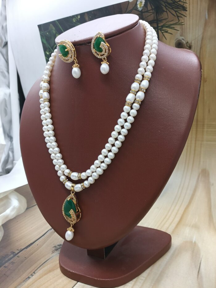 Elegant Green Pendant Pearl Necklace Set | Laxminarayan Pearls - Image 3