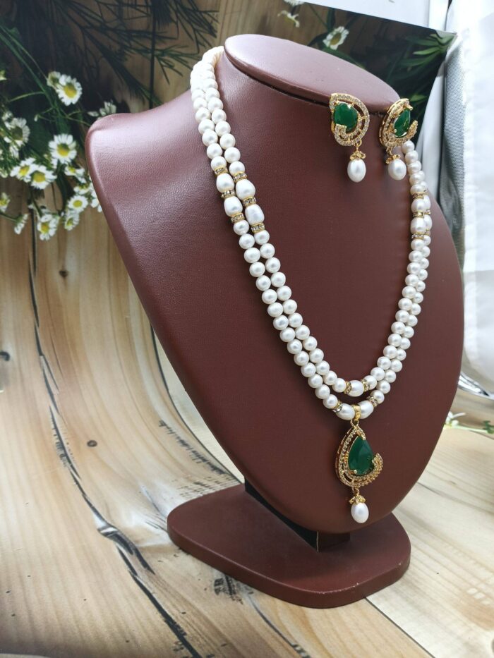 Elegant Green Pendant Pearl Necklace Set | Laxminarayan Pearls - Image 2