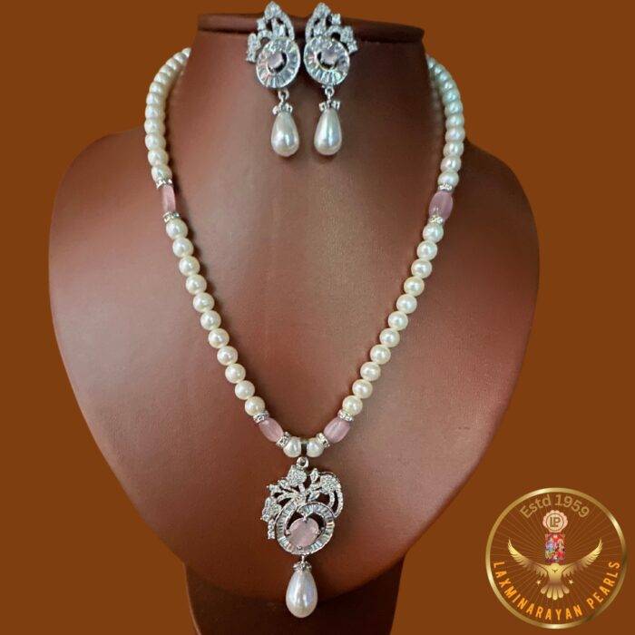 Pearl Pendant