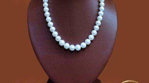 Gorgeous Round Pearl Necklace