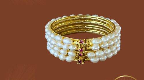 Adjustable Pearl Bangle