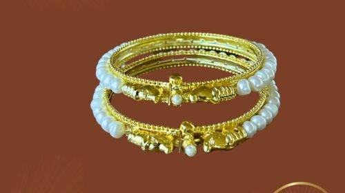 Openable Pearl Bangle