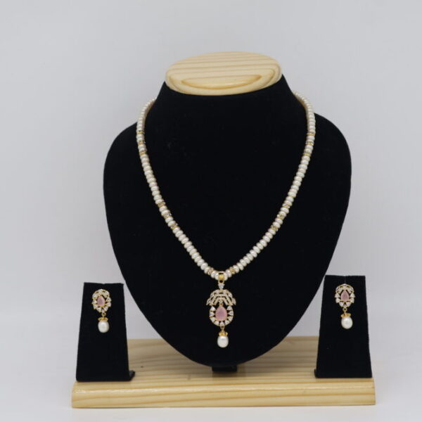 Alternative view of Single Line Stone Pendent set