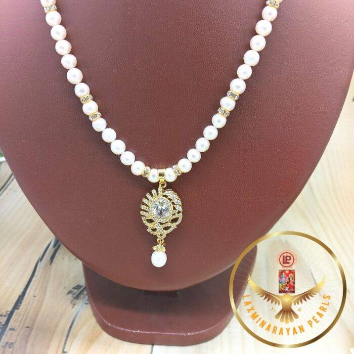 Glamorous Single Line Pendant Pearl Necklace set | Laxminarayan Pearls - Image 4