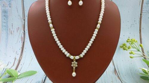 Single Row Pearl With Stone Pendent Set