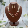 Double layer pearl necklaces