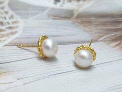 Pearl Studs