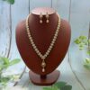 Pendant pearl necklace