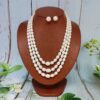 White Pearl Gradiation Necklace