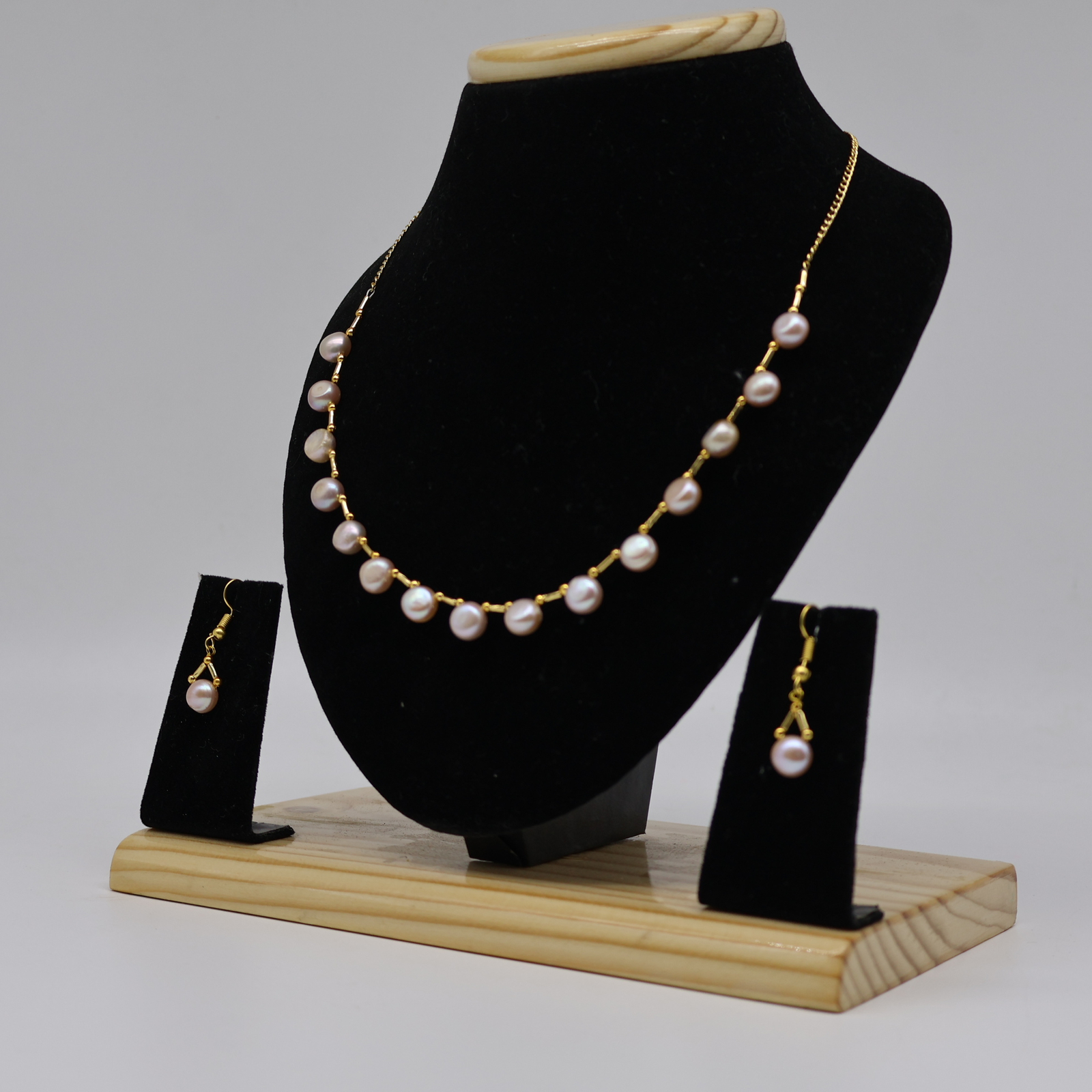 Button Pearl Necklace set - Image 2