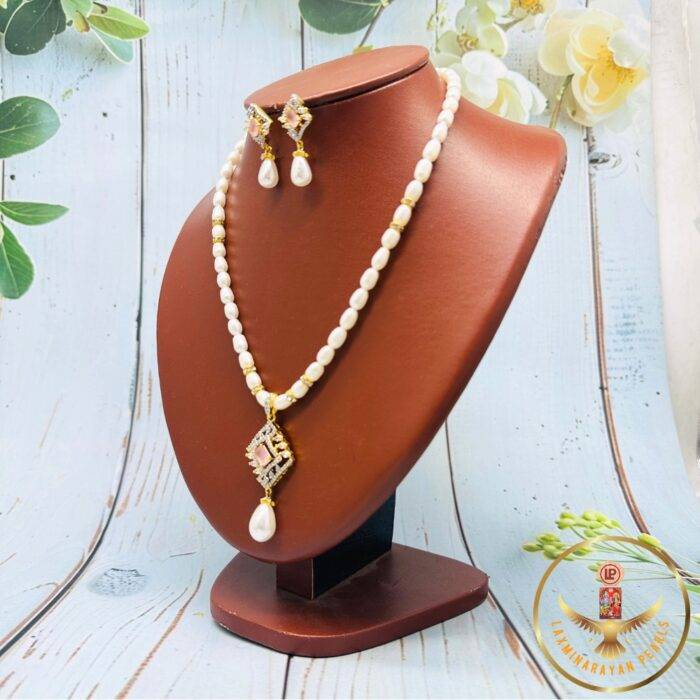 Single Row Pendant Oval Pearl Necklace Set | Laxminarayan pearls - Image 3