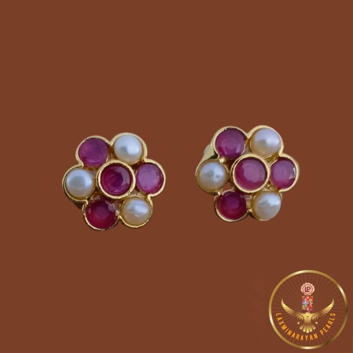 Pearl Studs