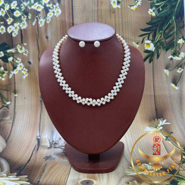 Pearl jali necklace