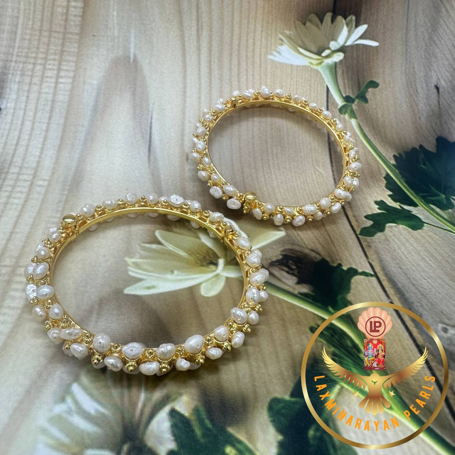 real-pearl bangle design