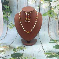coral pearl necklace