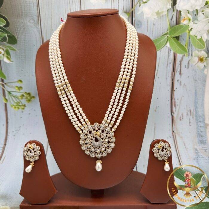pendant pearl necklace