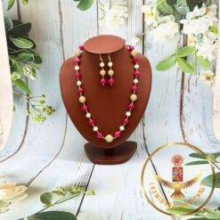 Oval Pearl Necklace Set