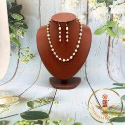 Grey Pearls Necklace Set