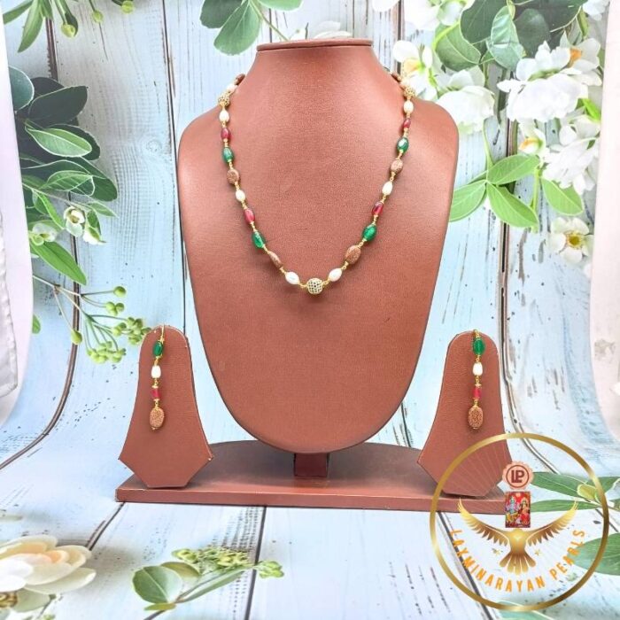 Oval Pearl Necklace Set