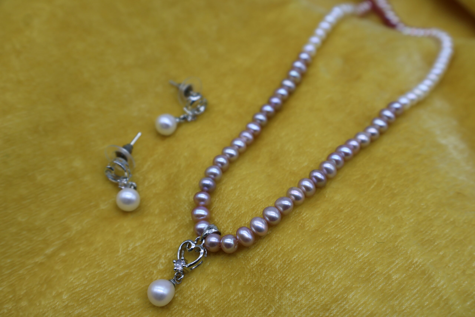 pink pearl necklace