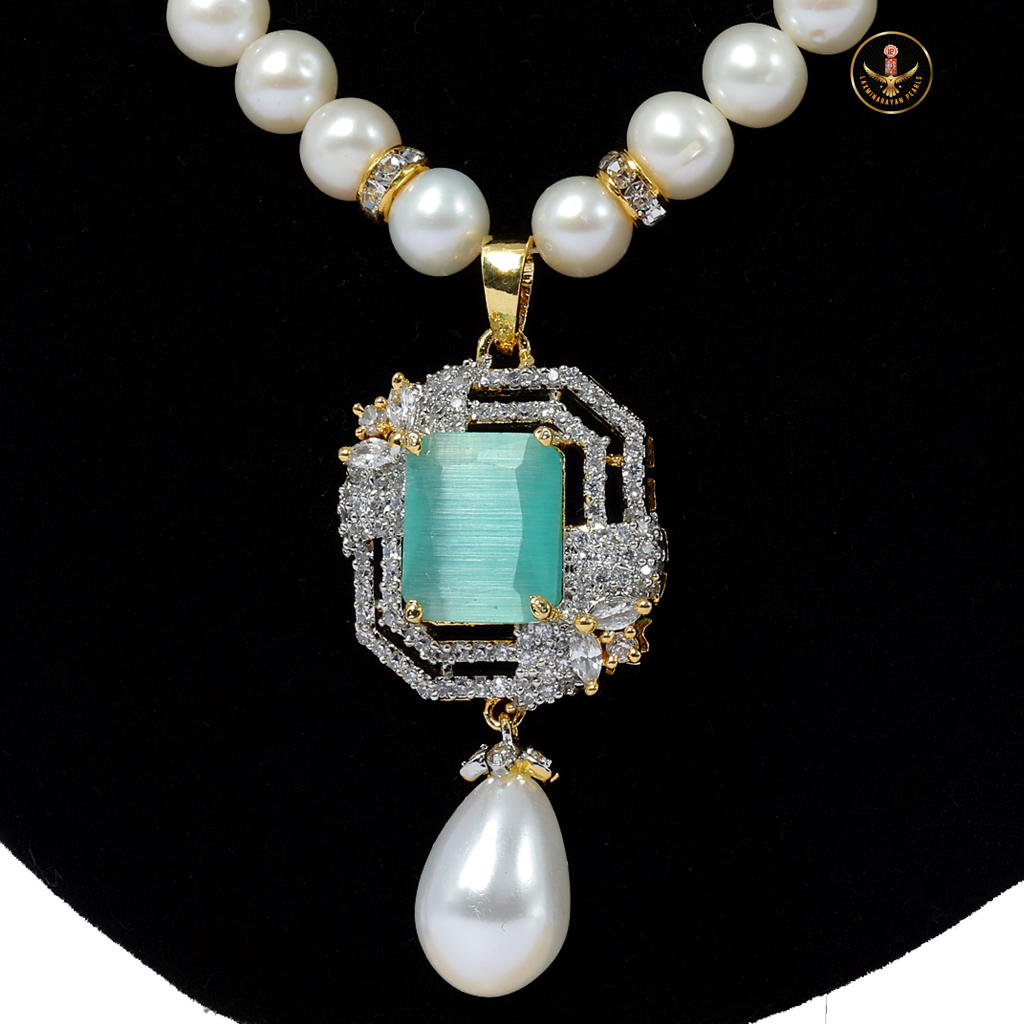 Emerald Stone Singla layer pearl Necklace Set - Image 2