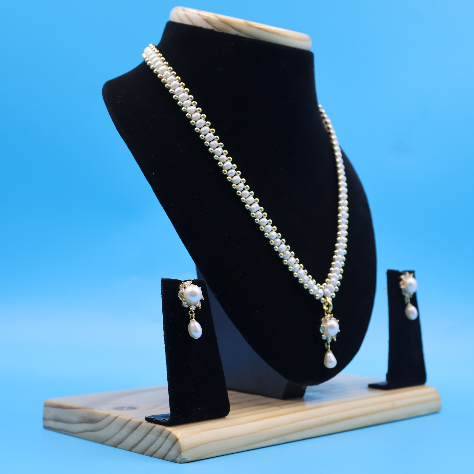 Chandani Pearl Necklace - Image 4
