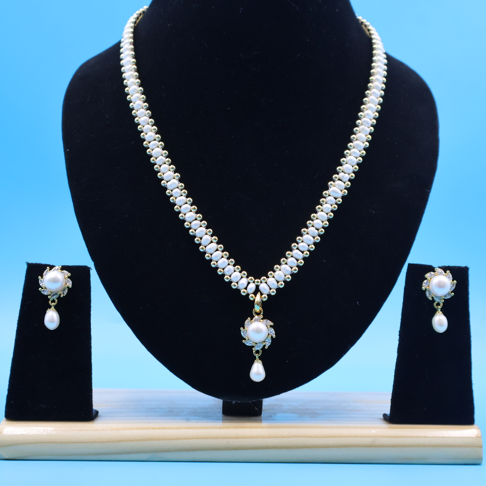 Chandani Pearl Necklace - Image 2