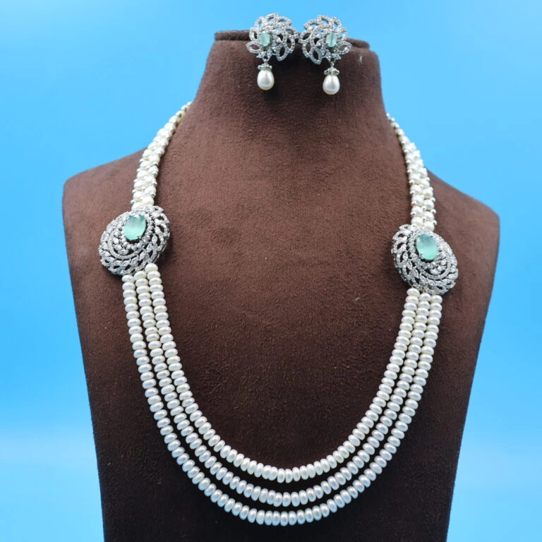5 in 1 Changable Side brooch Button Pearl Necklace - Image 2