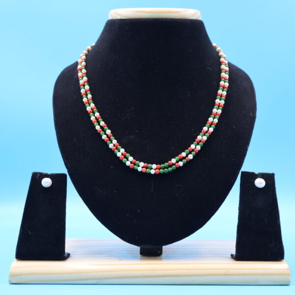 Alternative view of Emerald and Coral Combination Pearl Necklace