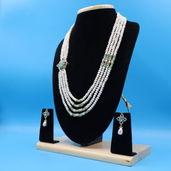 Alternative view of CZ Emerald Side Brooch Pearl necklace