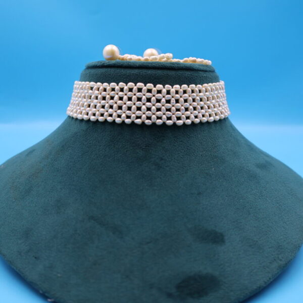 Pearl Jali Choker Necklace - Image 3