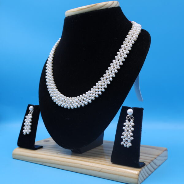 Alternative view of Elegant Plain Jali Pearl Necklace