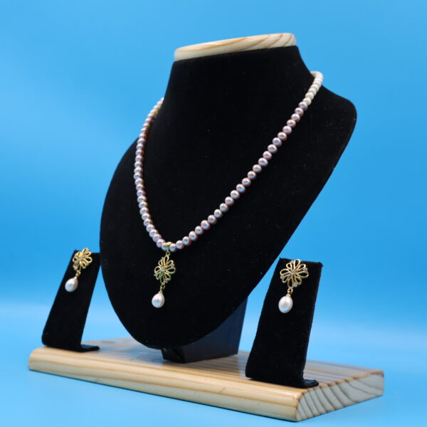 Alternative view of Gold Plated Pendant Pearl Necklace