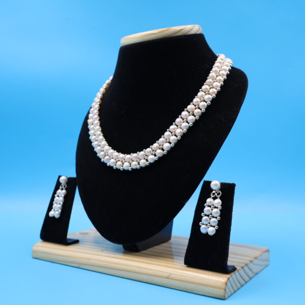 Alternative view of Two Layer Button Pearl Necklace