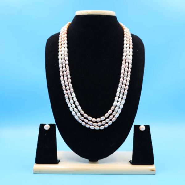 Three Layer Oval Chakri Pearl Necklace - Image 5