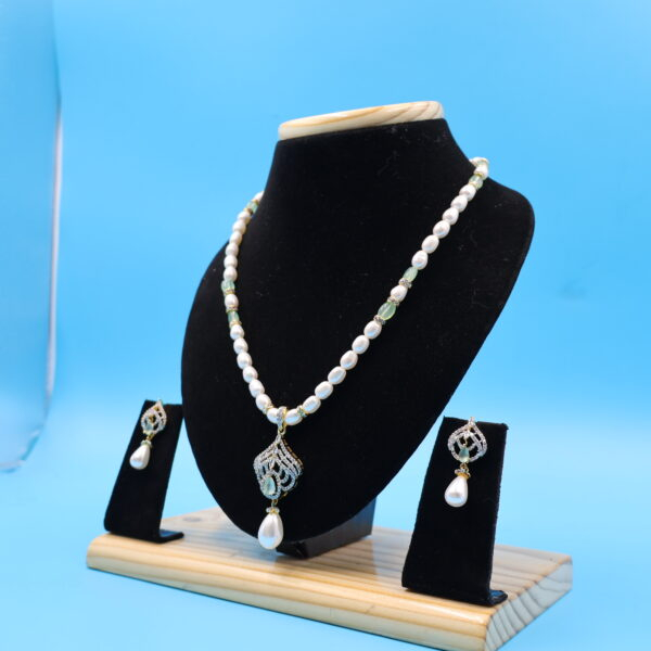 Alternative view of CZ Pendant Oval Pearl Necklace