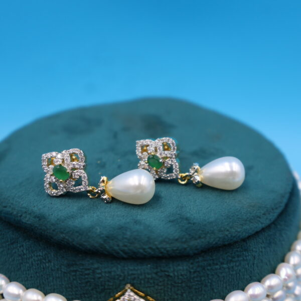 Alternative view of Pearl Choker necklace