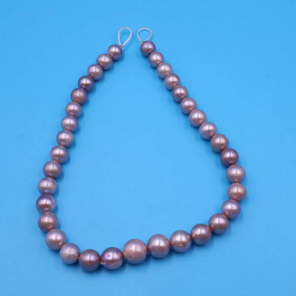 Loose Pearls