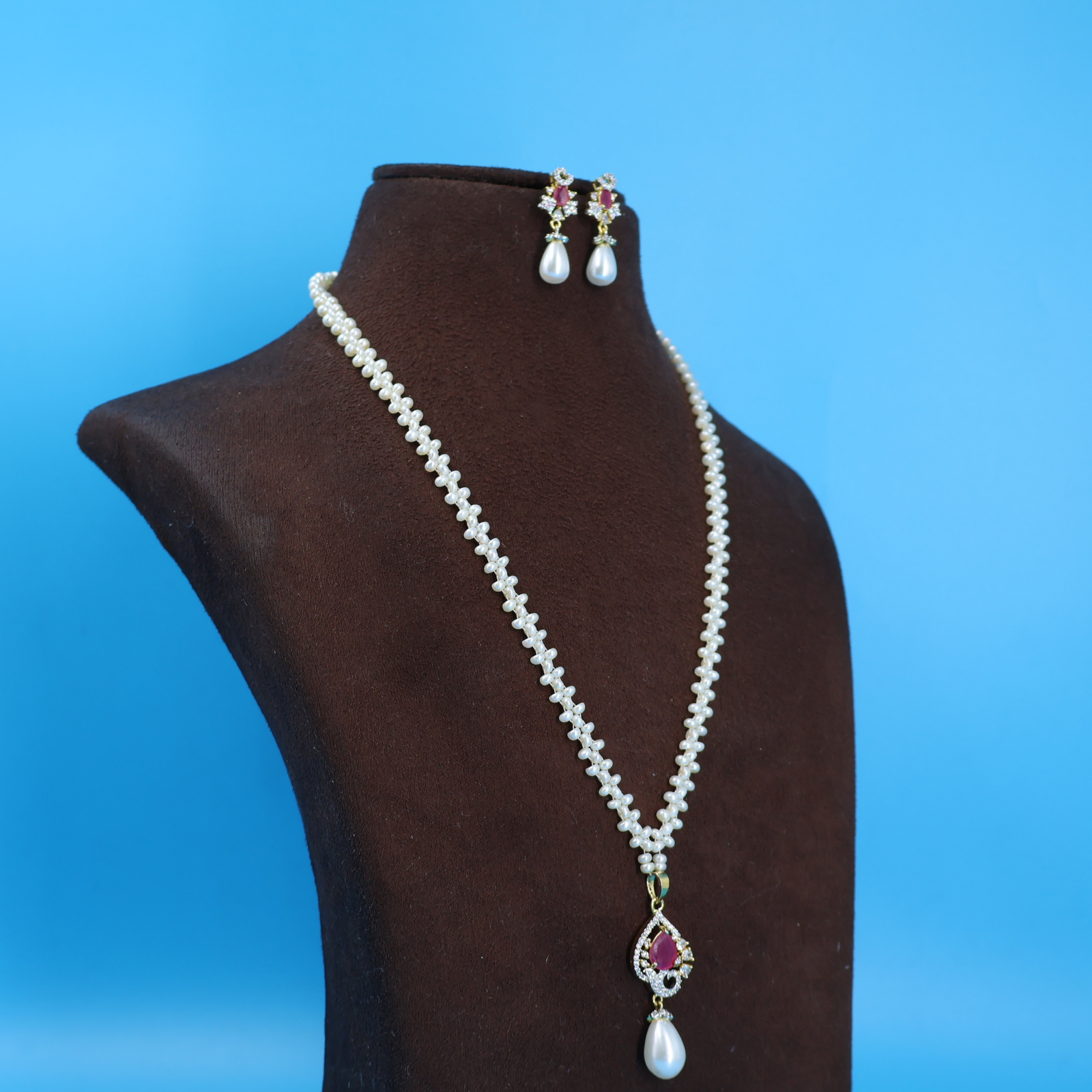 Chandani Pearl Necklace - Image 3