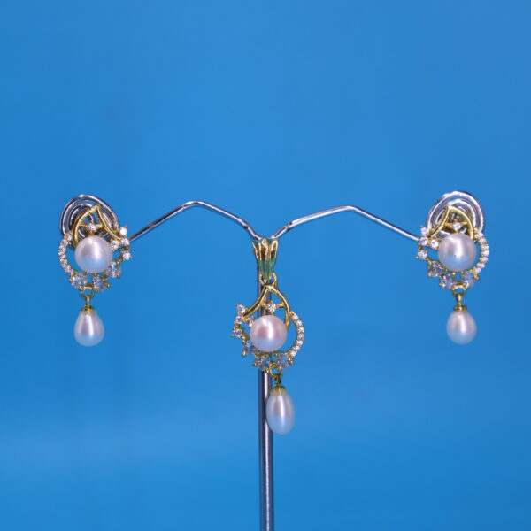 Alternative view of Real Pearl Pendent With Hanging Earrings