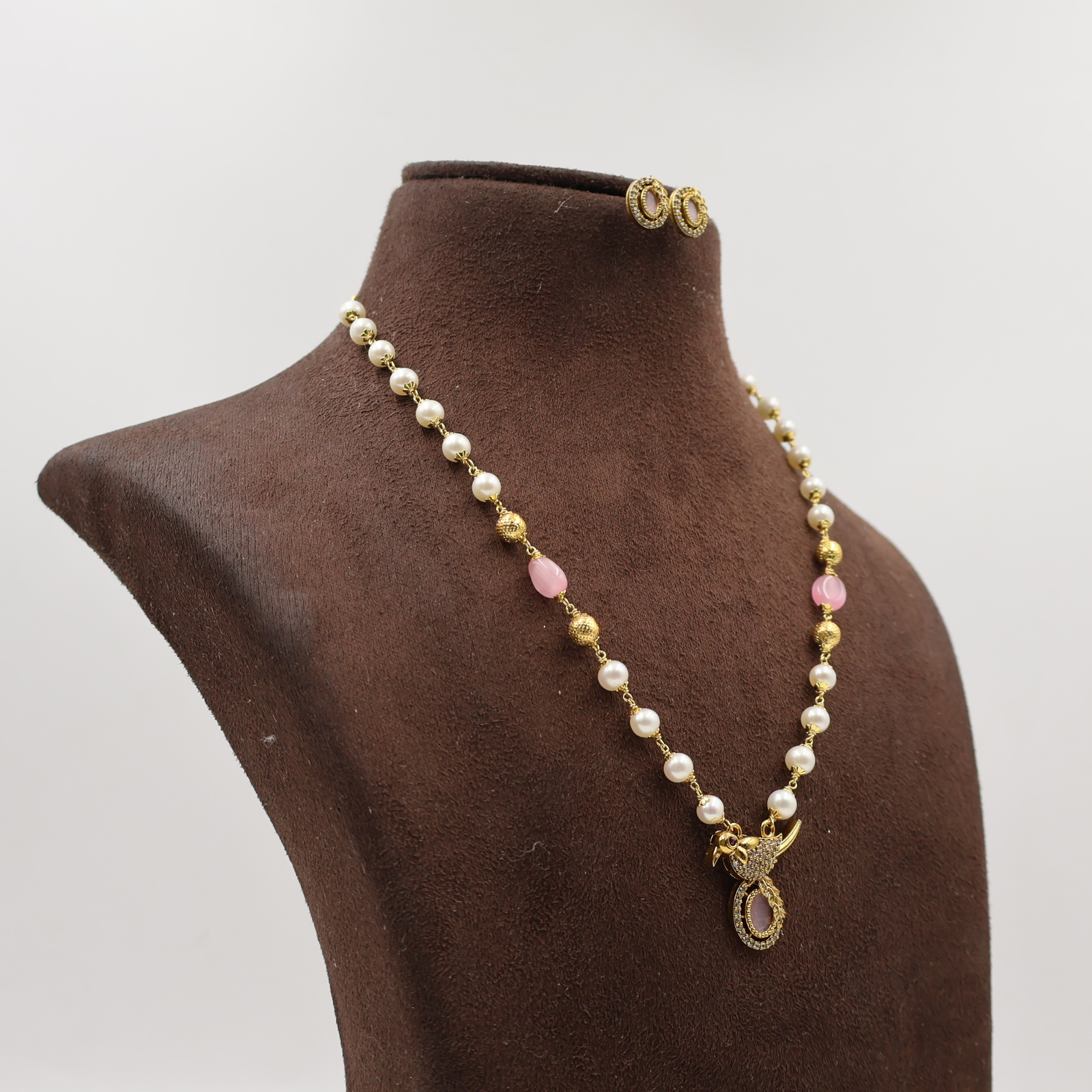 Bird pearl taar mala (baby pink) - Image 3
