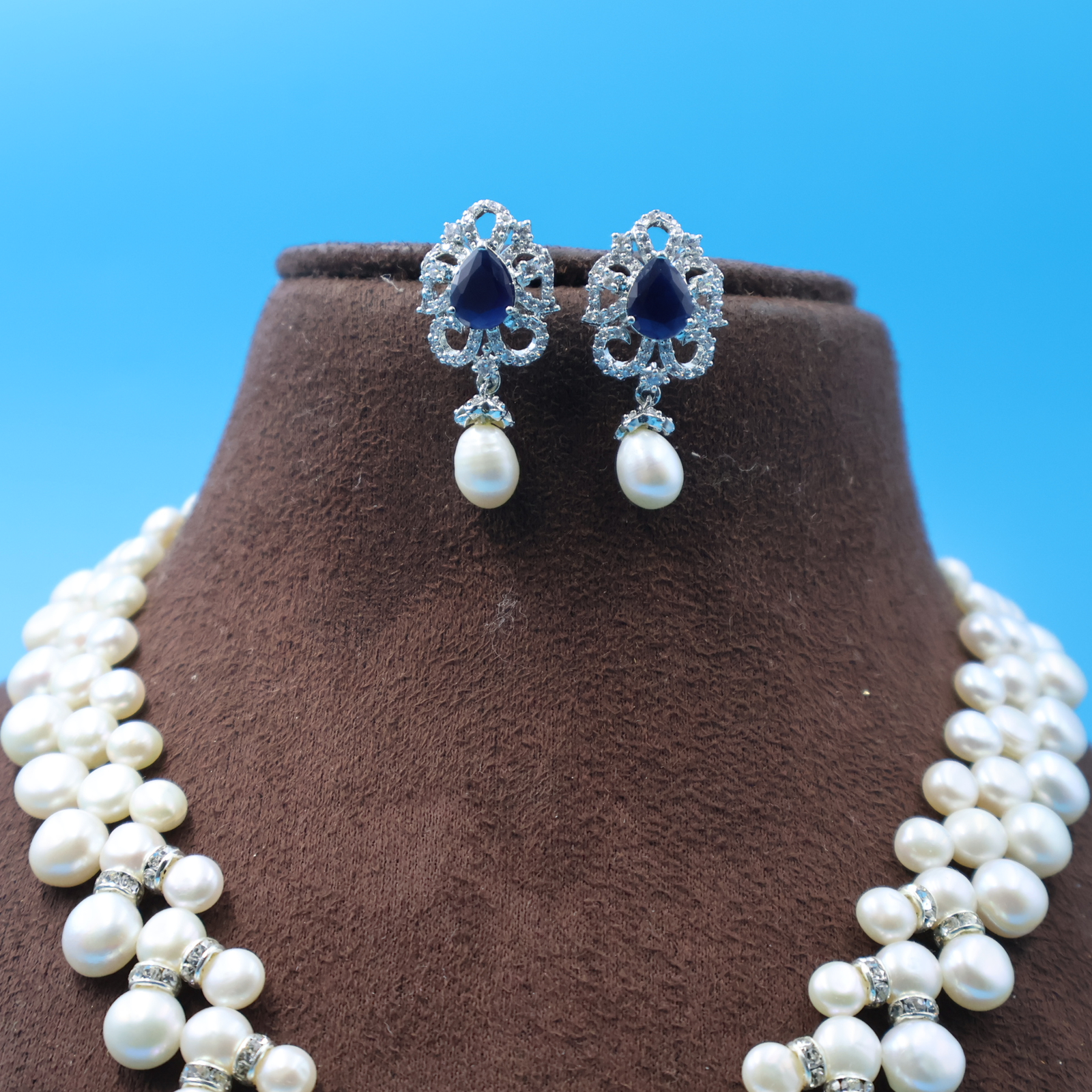 Blue Pendant Button Pearl Necklace Sets - Image 2