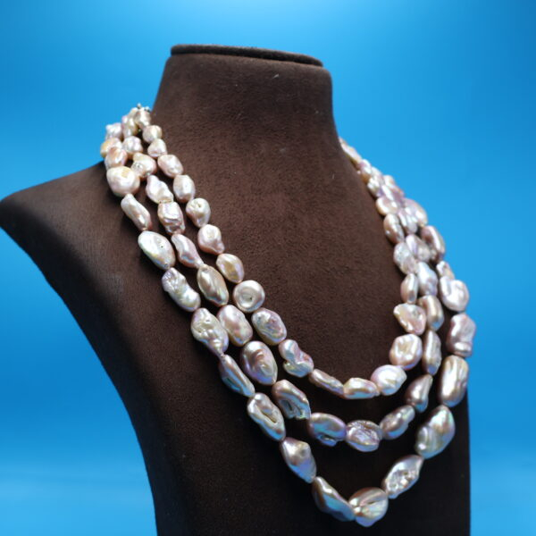 Alternative view of Three Layer Mother of pearls Necklace Sets
