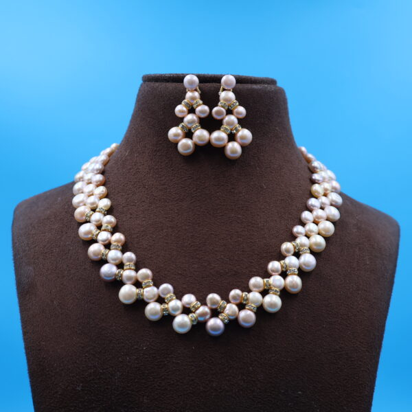 Alternative view of Button Pearl Necklace Set