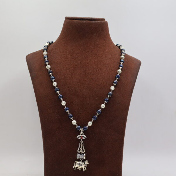 Alternative view of Black Pearl With Silver Taar Mala