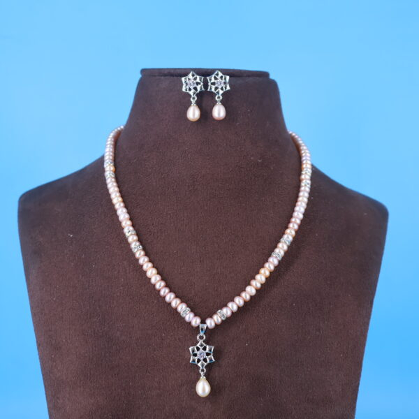 Alternative view of AD Stone Single Layer pendant Pearl Necklace